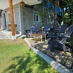 El Coritu, Estrenamos Dos Apartamentos, El 4 Y 5 Apartamento