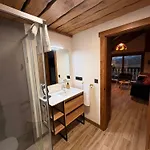 El Coritu, Estrenamos Dos Apartamentos, El 4 Y 5 Nieda