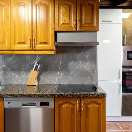 El Coritu, Estrenamos Dos Apartamentos, El 4 Y 5 Apartment