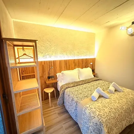 El Coritu, Estrenamos Dos Apartamentos, El 4 Y 5 * Nieda