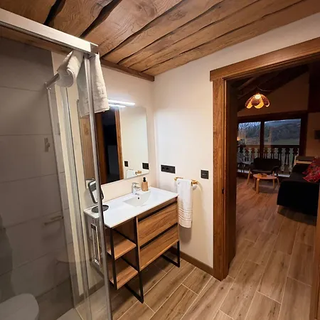 El Coritu, Estrenamos Dos Apartamentos, El 4 Y 5 Nieda